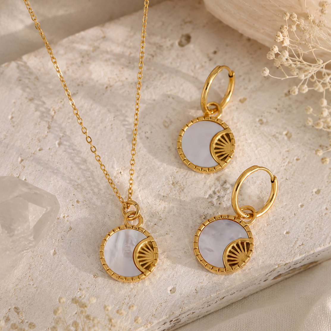 Pearl Horizon Hoops